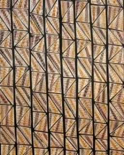 Terry Ngamandarra Wilson, Gulach (detail), painting on bark, private collection © Terry Ngamandarra, licensed by Viscopy, 2016